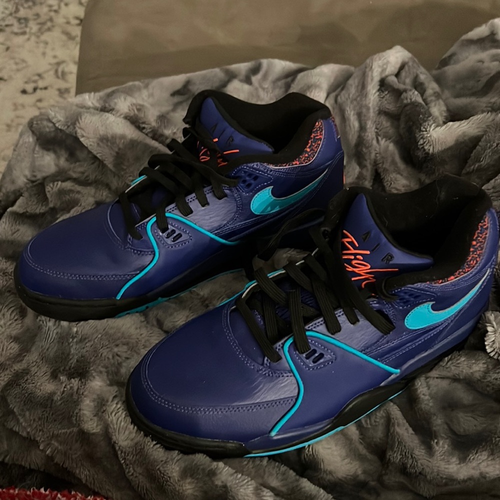 Nike Air  flights 89 Regency purple/oracle